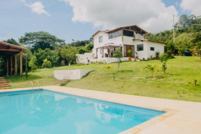 Villa mantova Cabaña Con Piscina privada y jacuzzi En San Gil- Barichara